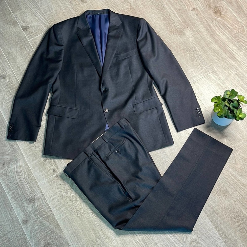 SUITSUPPLY Pure Wool Super 110’s Perennial 2 Button Suit Men’s Size 50L